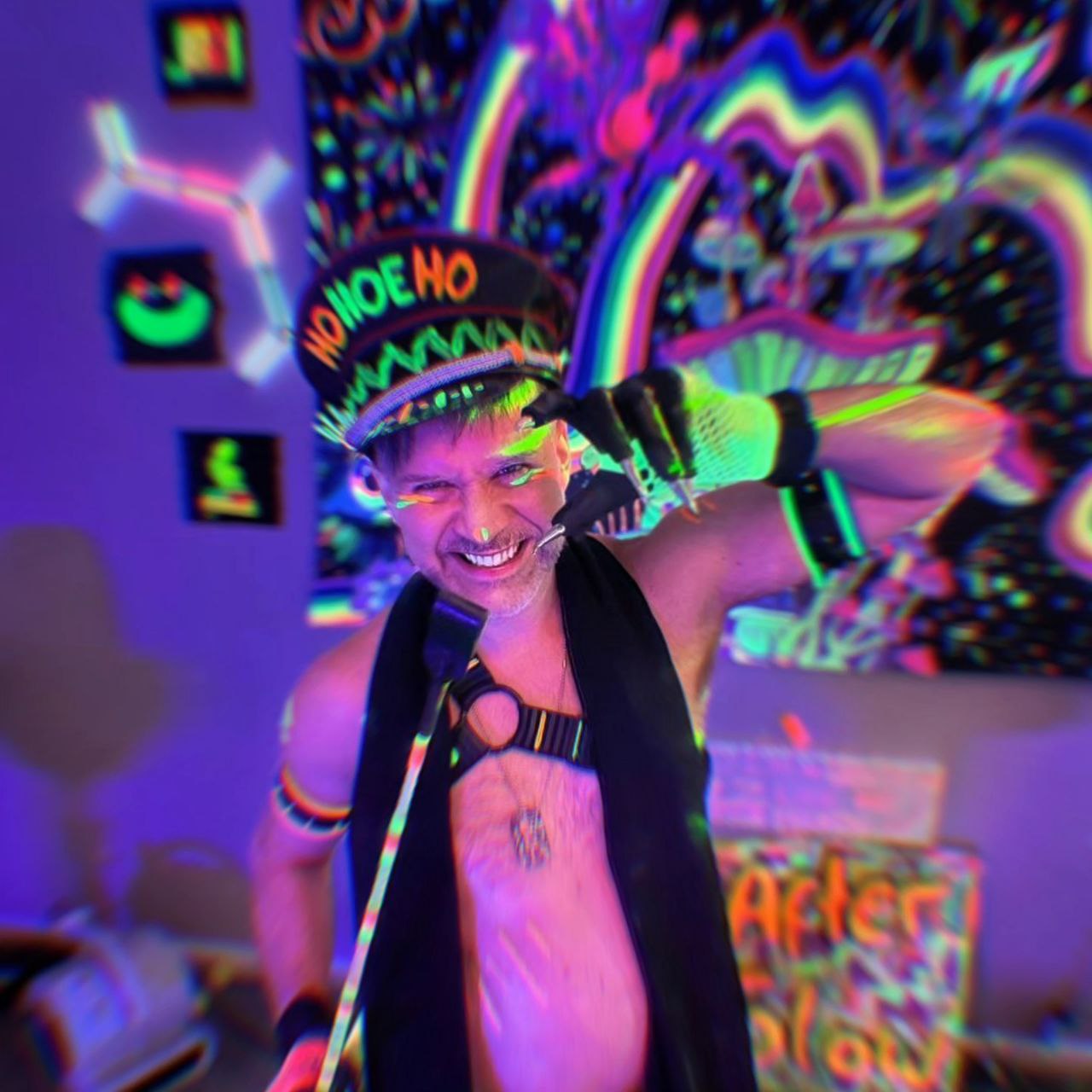 Jester Dapper Dan (ensure 6.jpg exists)